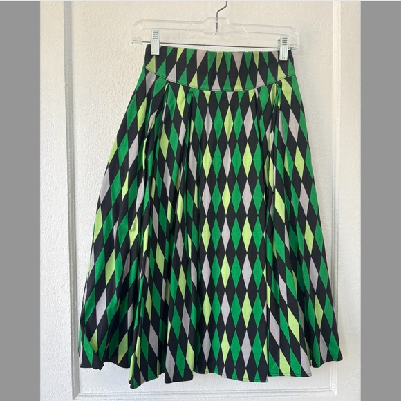 Size S Green Harlequin Skirt from Pinup Girl Clothing - Picture 2 of 5